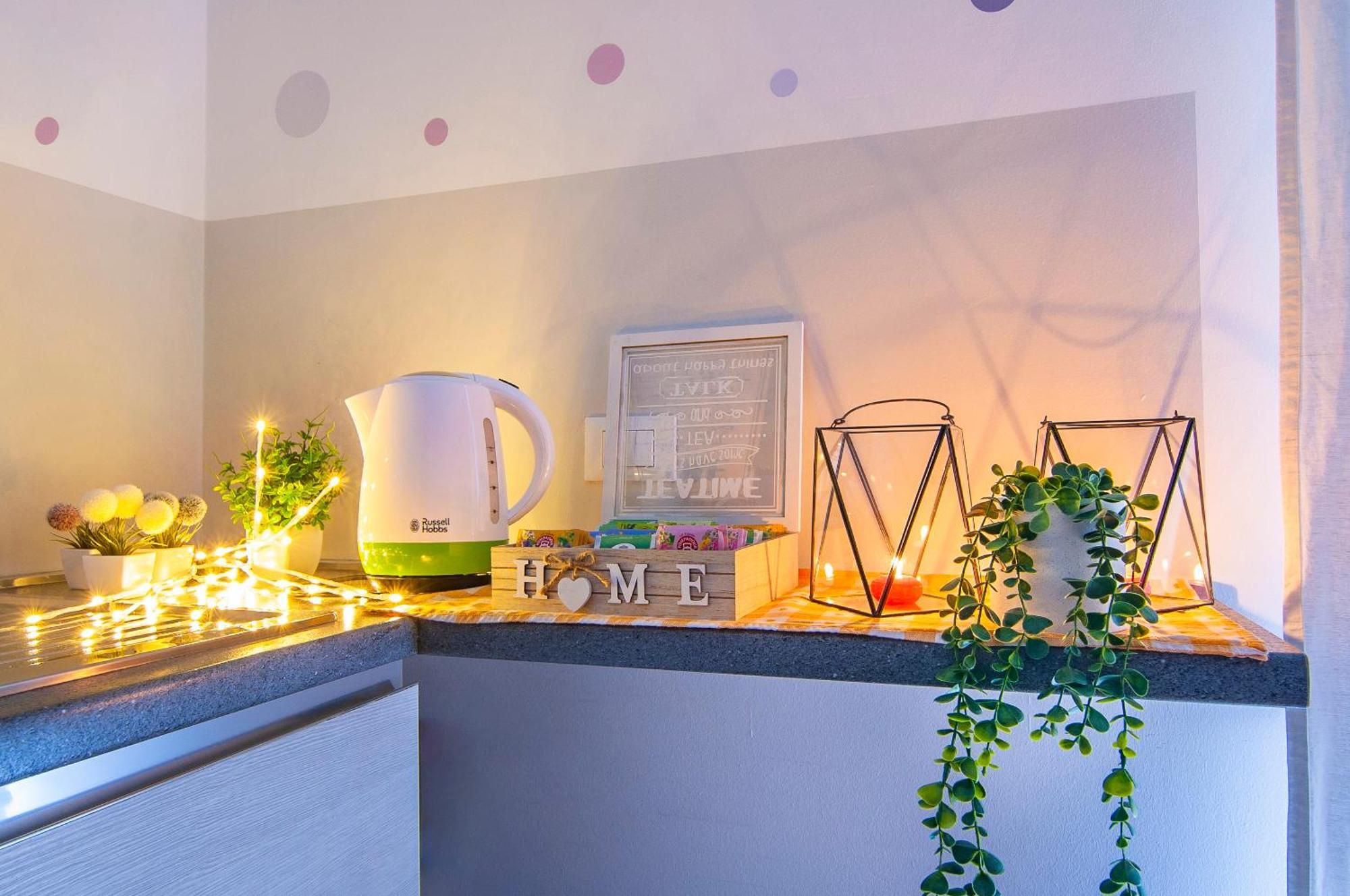 Borgo Trento Home, Vicinissimo Ospedale Borgo Trento E Centro Storico Верона Екстериор снимка