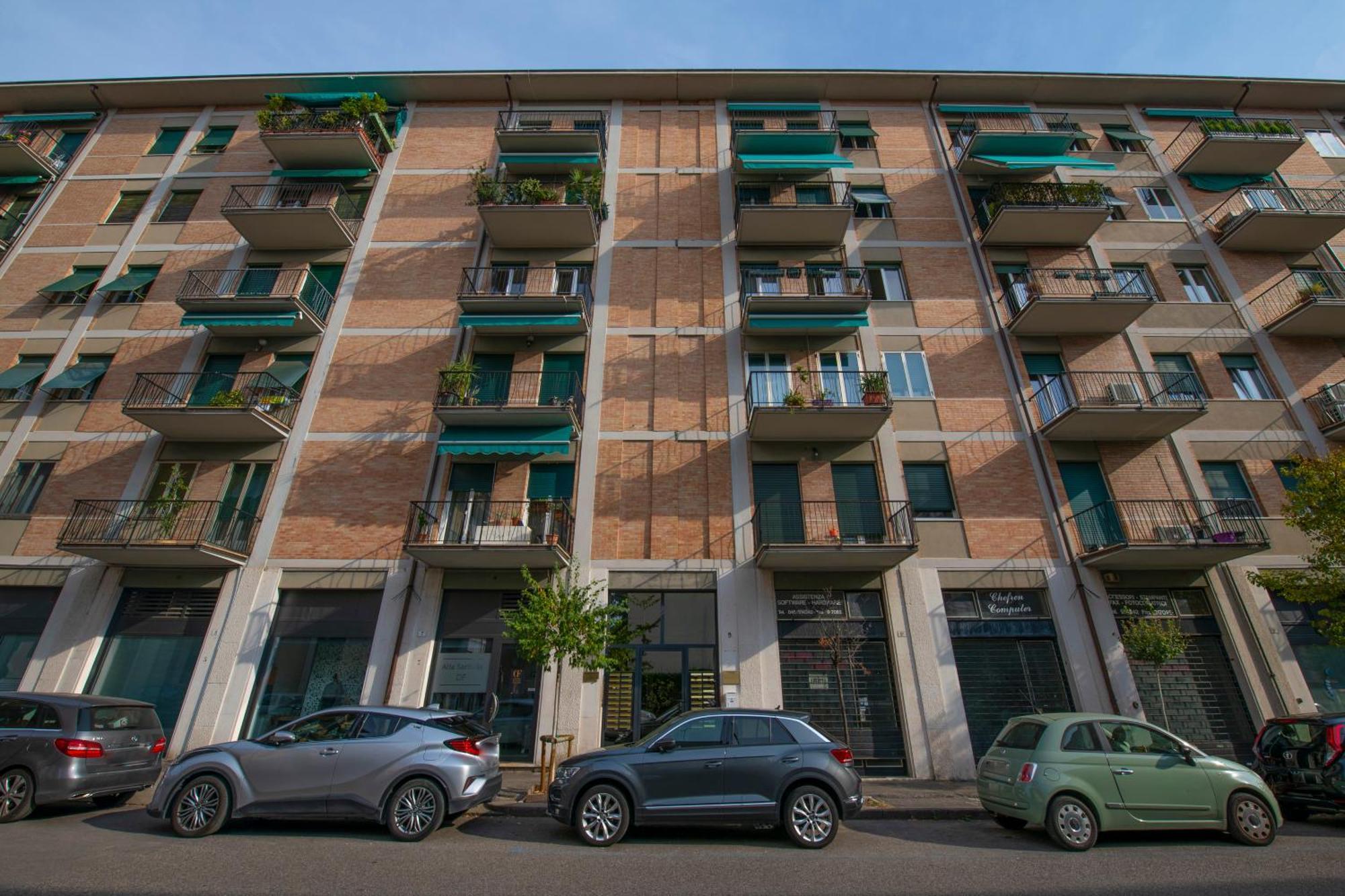 Borgo Trento Home, Vicinissimo Ospedale Borgo Trento E Centro Storico Верона Екстериор снимка