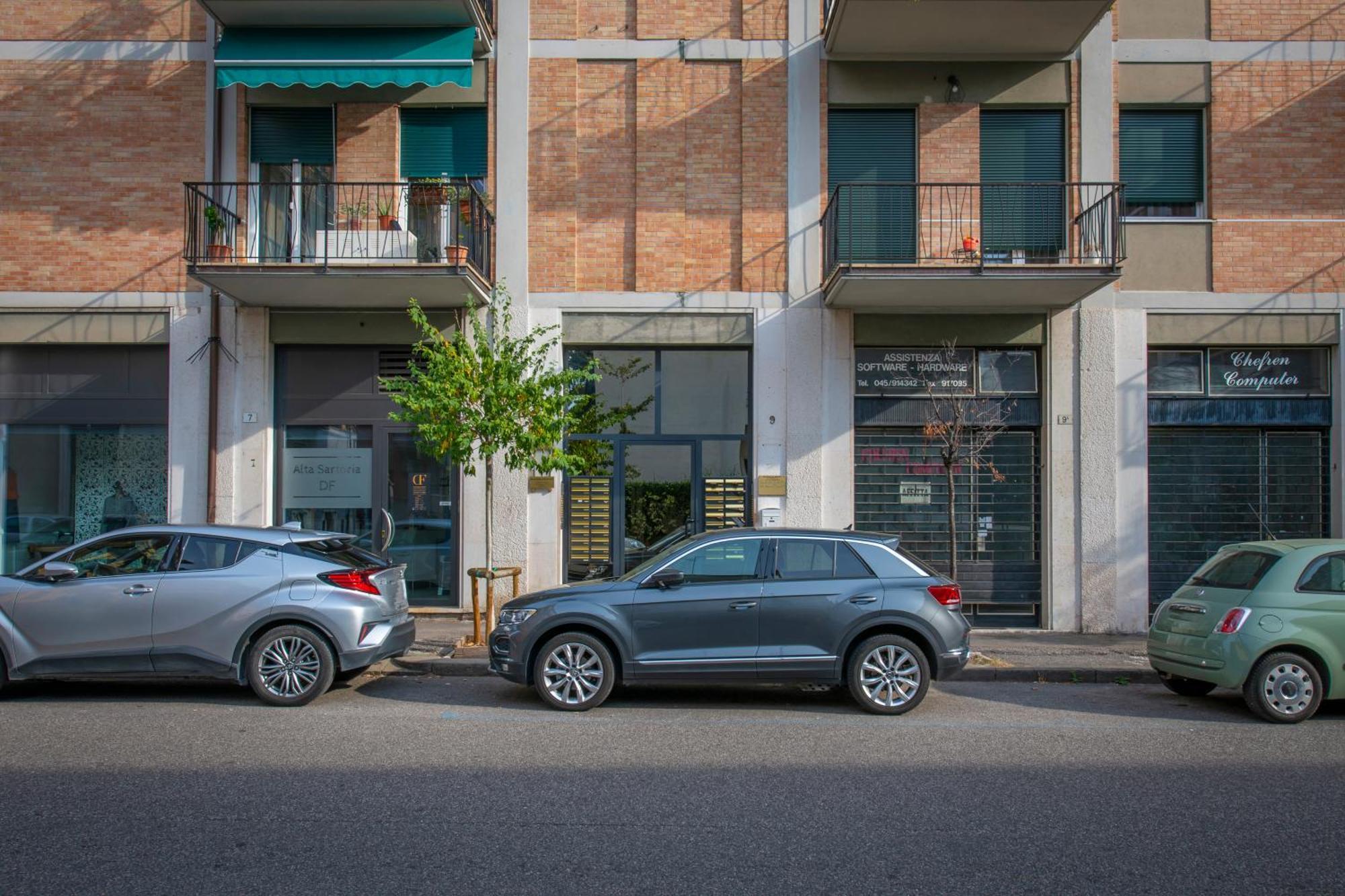 Borgo Trento Home, Vicinissimo Ospedale Borgo Trento E Centro Storico Верона Екстериор снимка