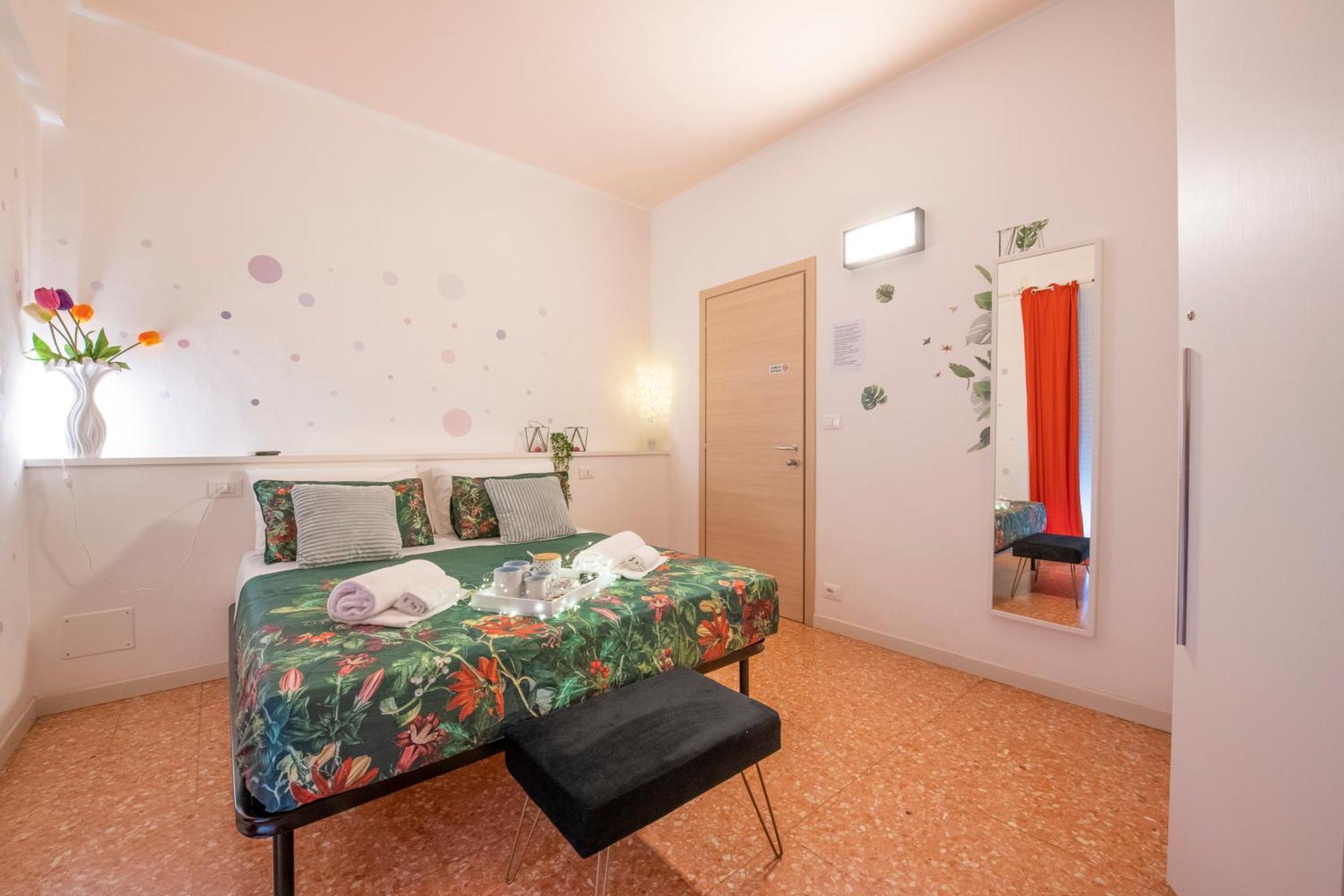 Borgo Trento Home, Vicinissimo Ospedale Borgo Trento E Centro Storico Верона Екстериор снимка